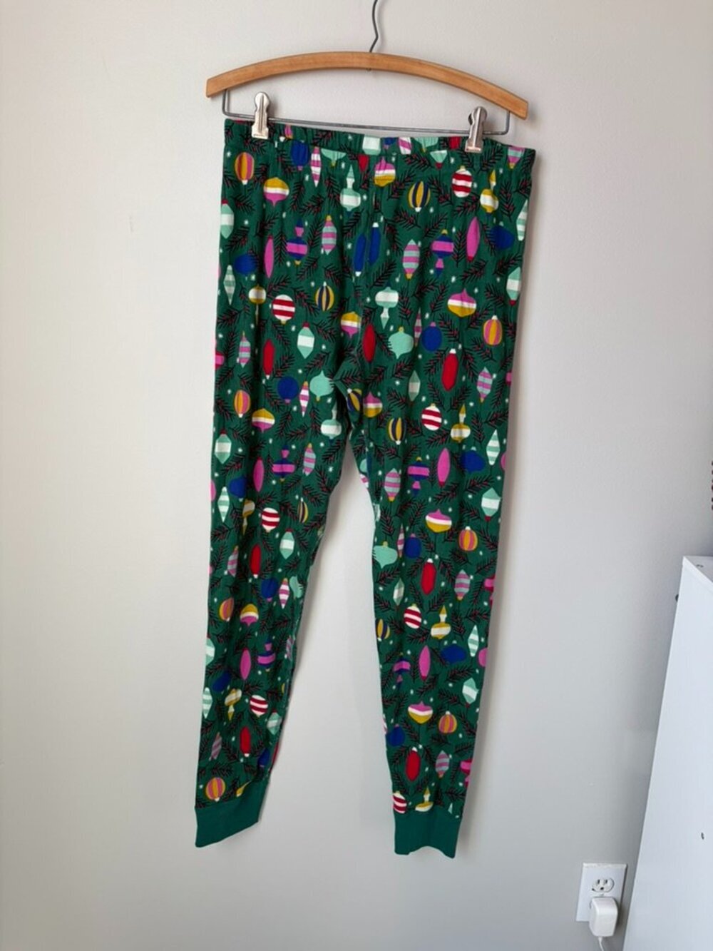 Hanna Andersson Long John Pajama Set In Delightful Decorations Pattern Large - Picture 3 of 10